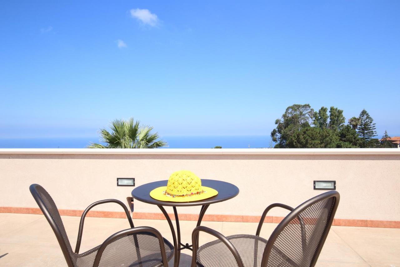 B&B Villa Orchidea Рикади Екстериор снимка