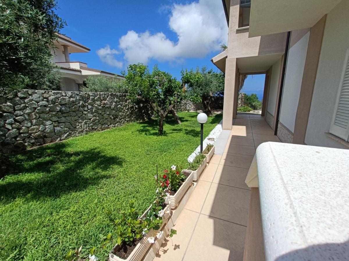 B&B Villa Orchidea Рикади Екстериор снимка